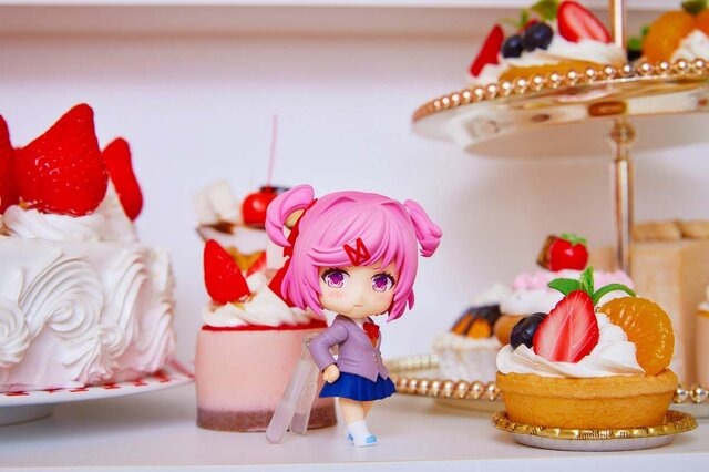 ドキドキ文芸部！』の「ナツキ」ねんどろいど予約受付開始―可愛い笑顔