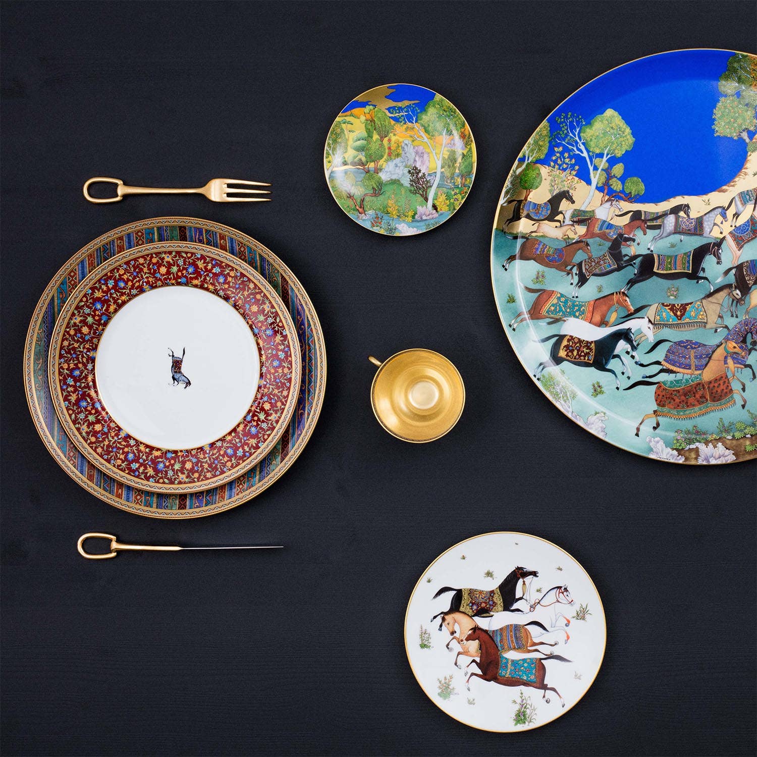 Hermès Cheval d'Orient Dinnerware | Gearys