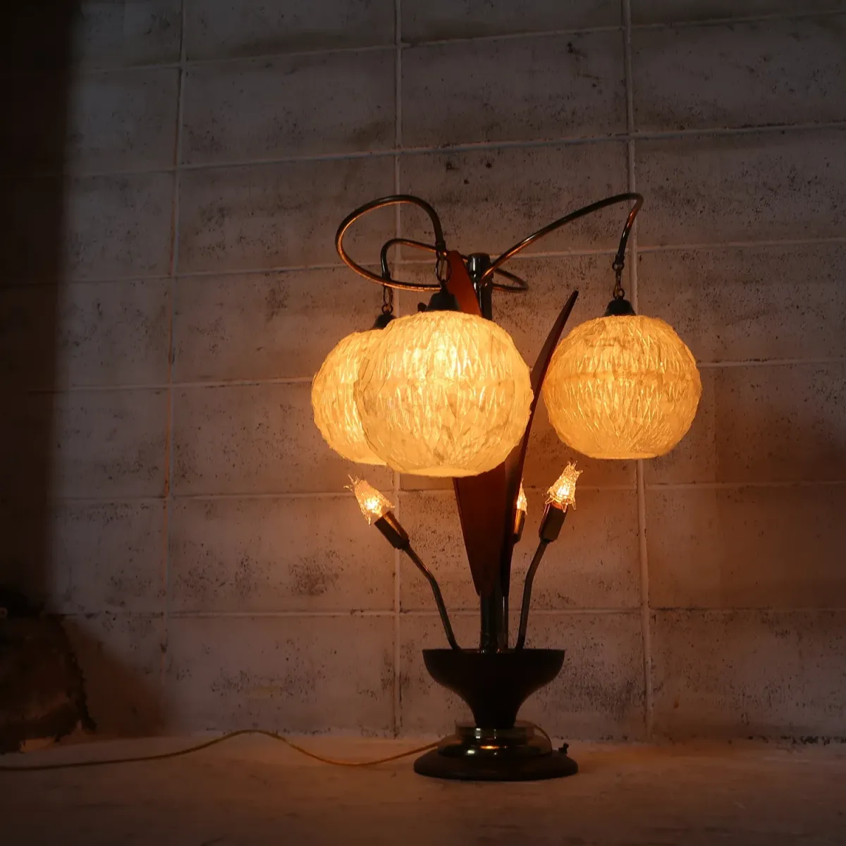 ミッドセンチュリー スパゲティテーブルランプ ｜ glow ANTIQUES