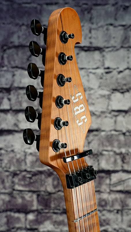 SS300 Neon Green Jumbo SS Frets Alder Body Flamed Neck Alnic