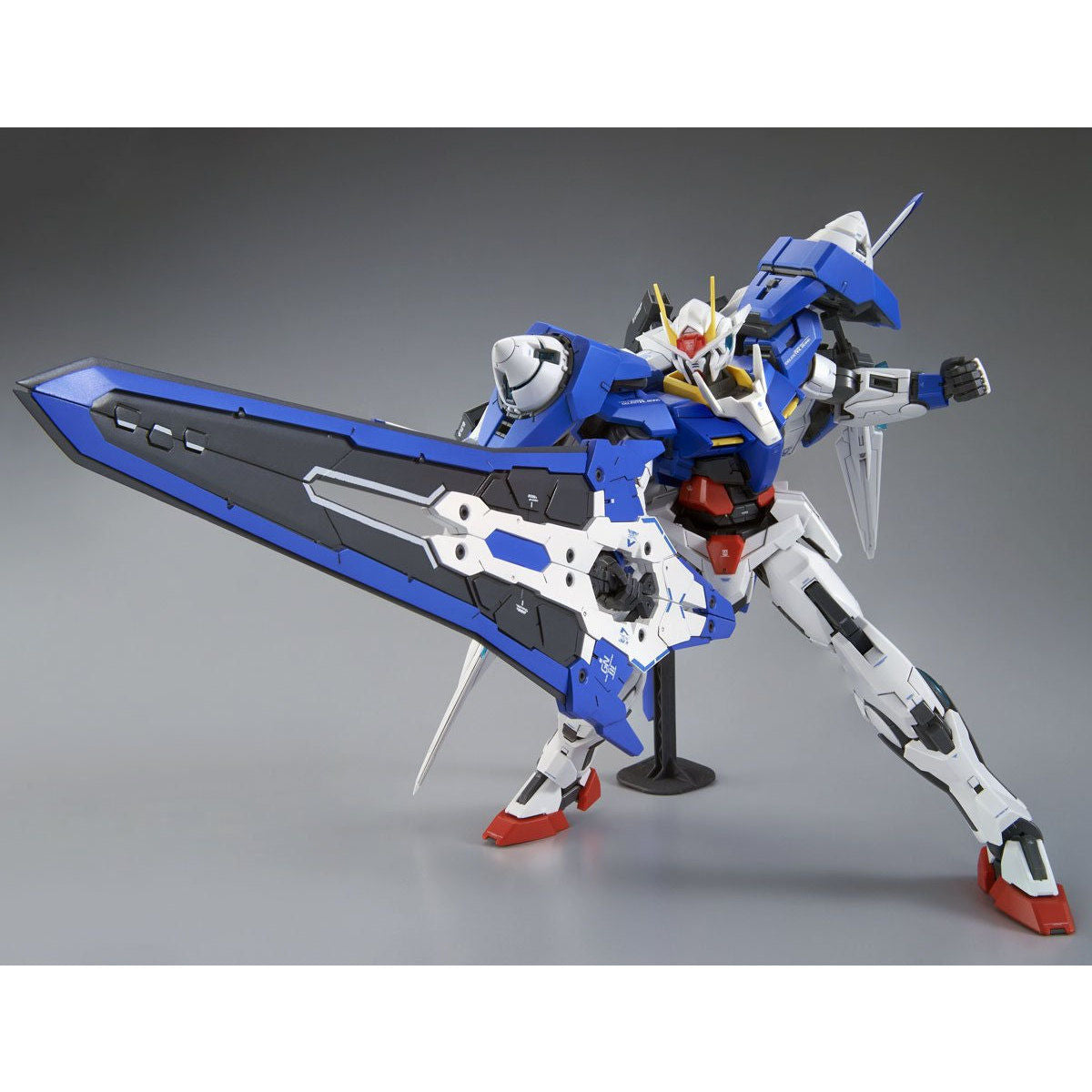 Bandai MG 1/100 GN-0000+GNR-010/XN 00 XN Raiser Model Kit – Gunpla