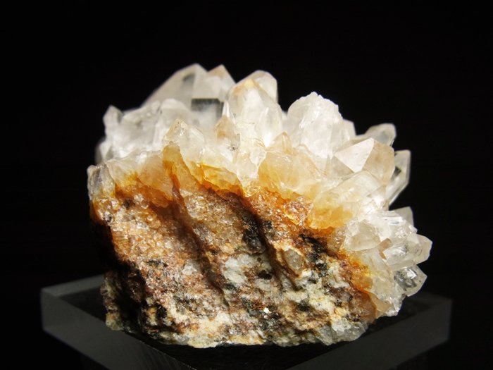 山梨県乙女鉱山産 水晶 (Quartz / Japan) - 鉱物標本販売店 | Natural