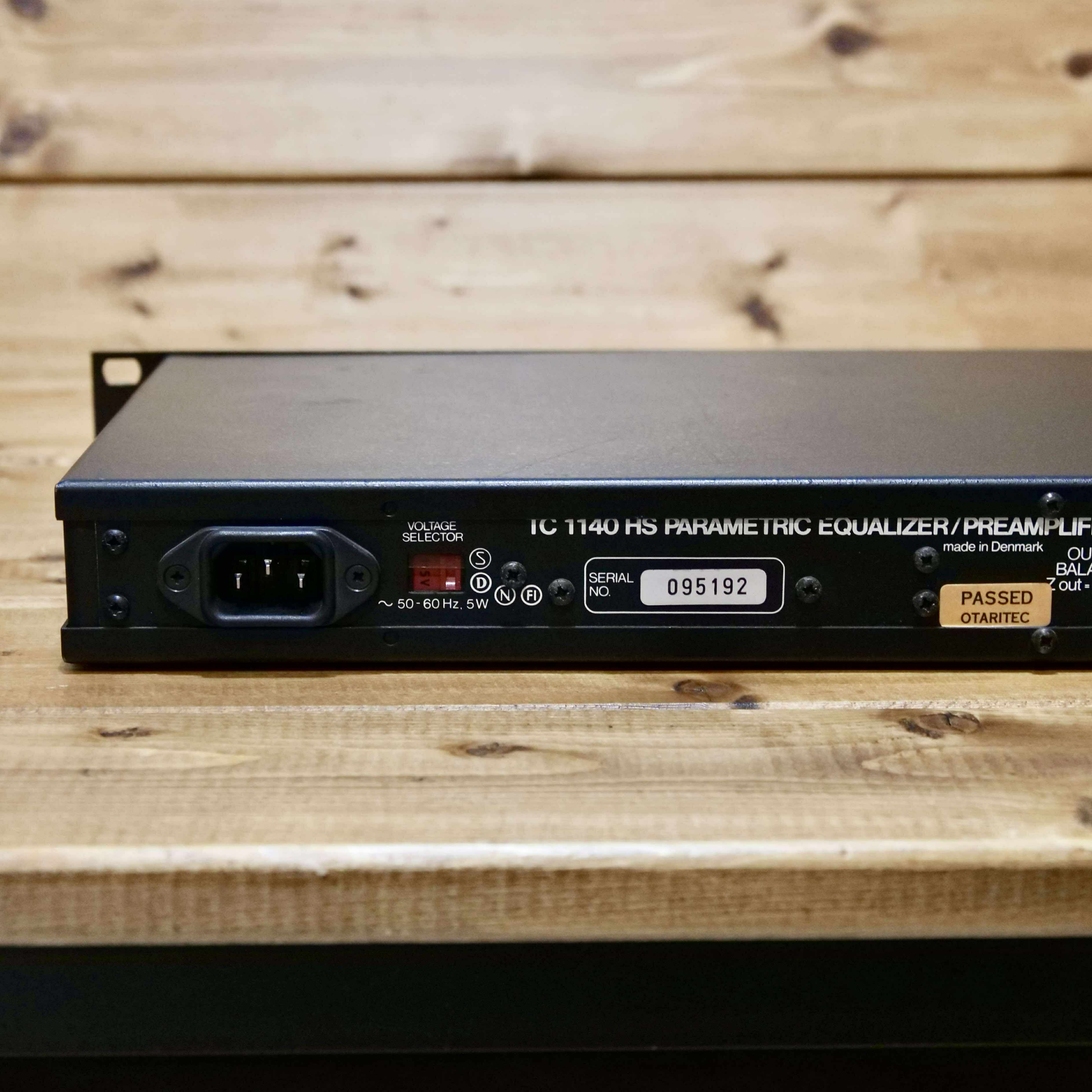 tc electronic TC1140 HS PARAMETRIC EQUALIZER/ PREAMPLIFIER【USED品】
