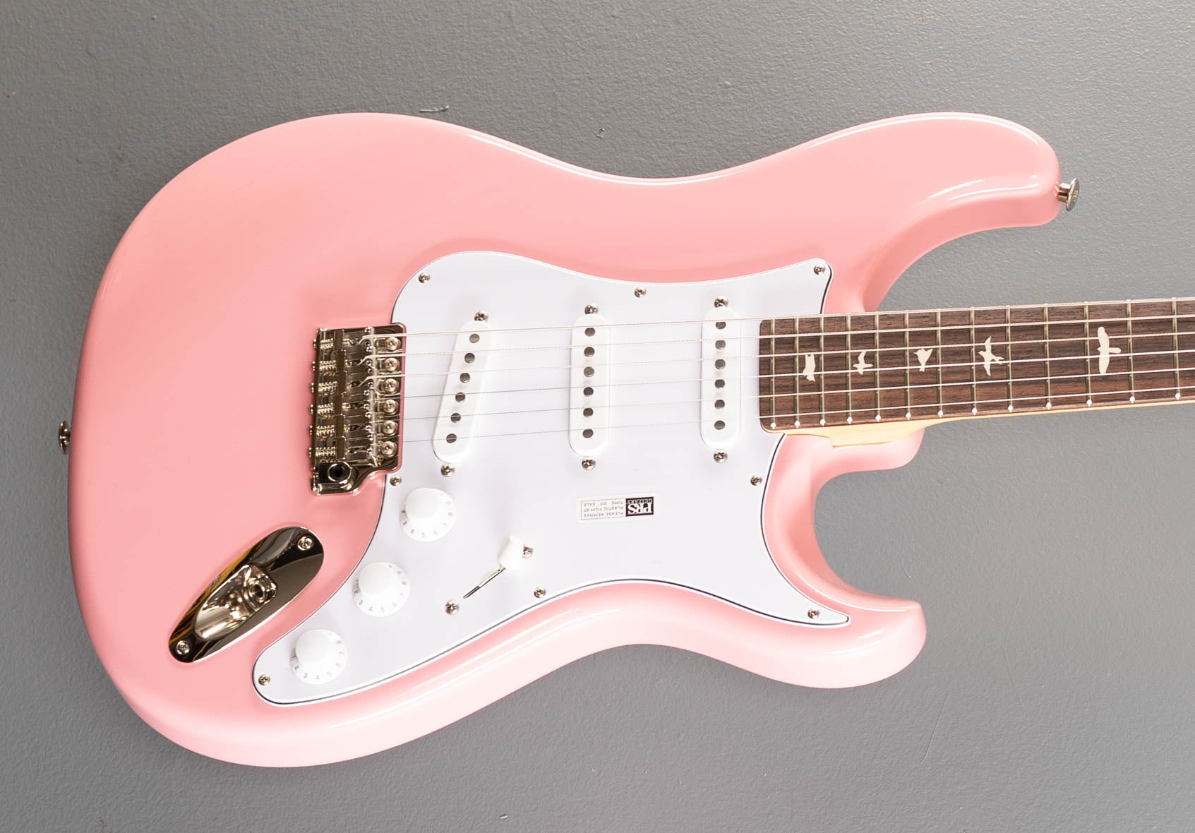 John Mayer Silver Sky - Roxy Pink w/Rosewood – Dave's Guitar Shop