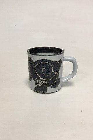 ロイヤルコペンハーゲン スモールイヤー マグ 1971