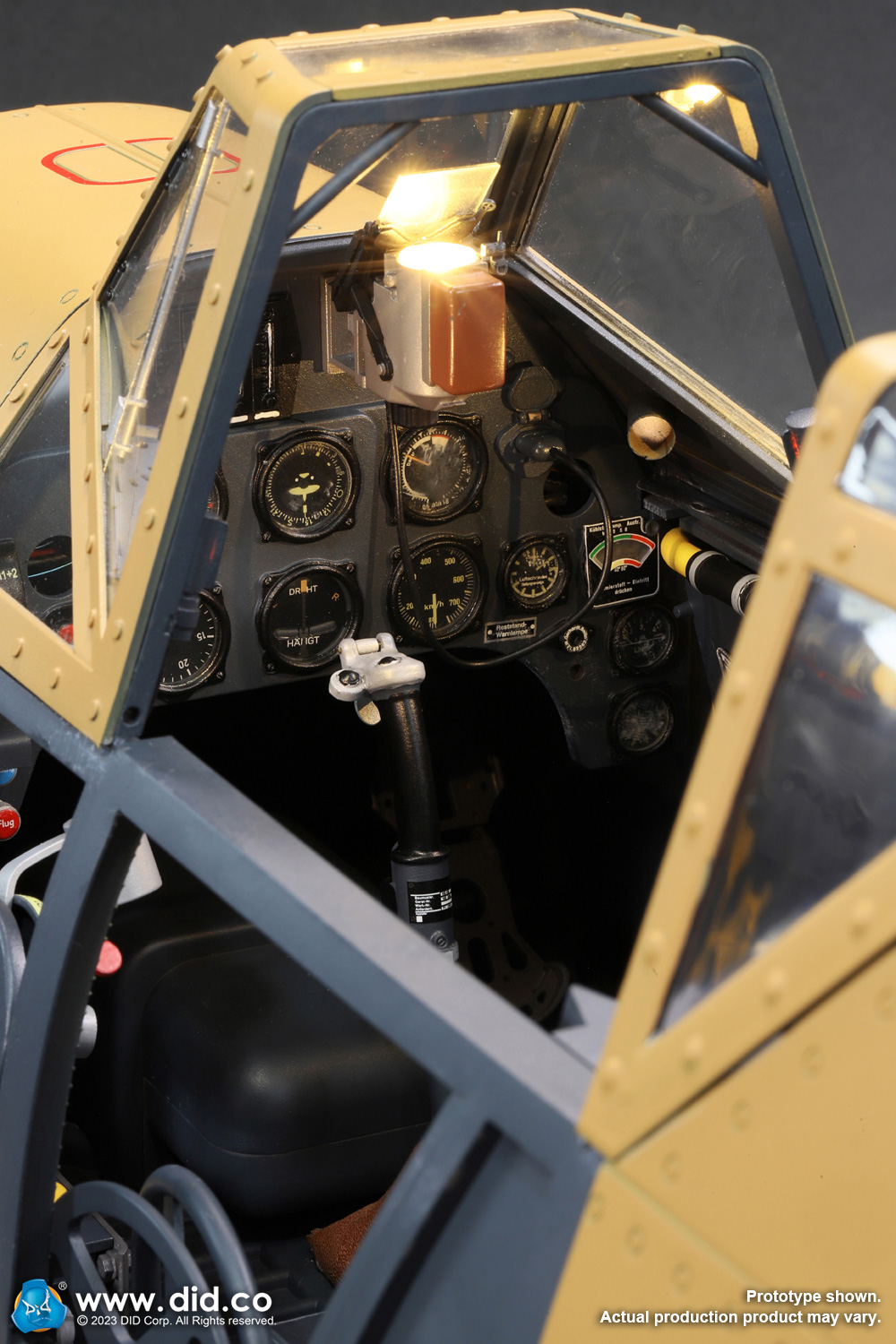 E60065YメッサーシュミットBf109WWII 1/6ドイツ軍コックピット