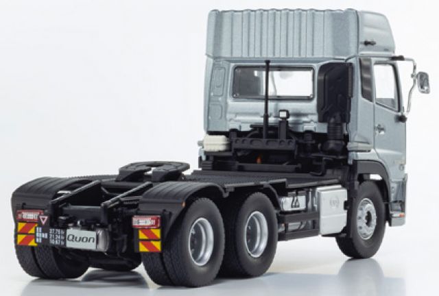 予約 京商1/43 UD クオン GW 6x4トラクター｜ミニカーショップ