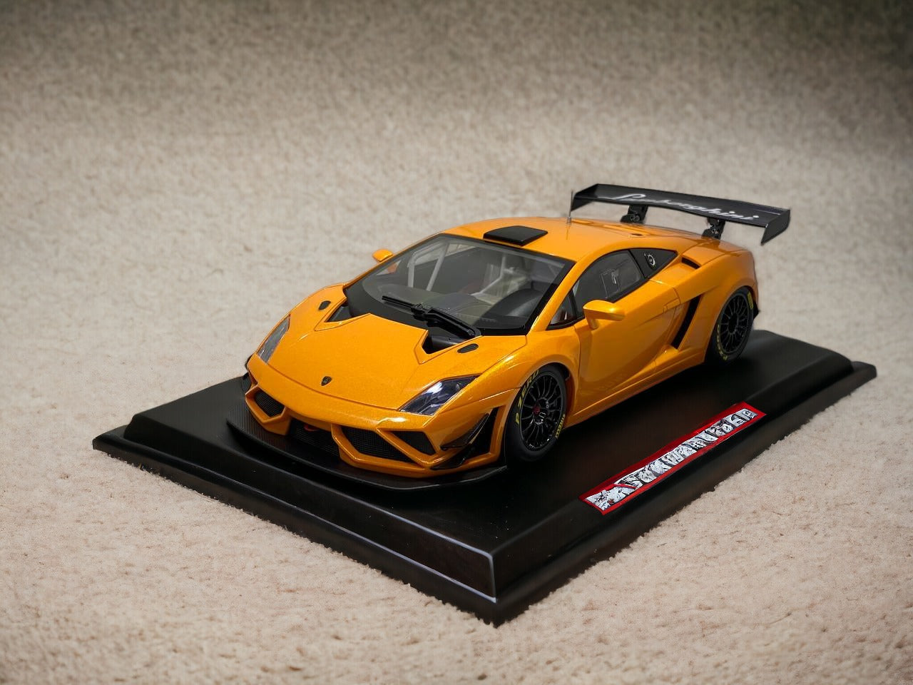 1/18 Diecast Lamborghini Gallardo GT3 FL2 Orange AUTOart Scale