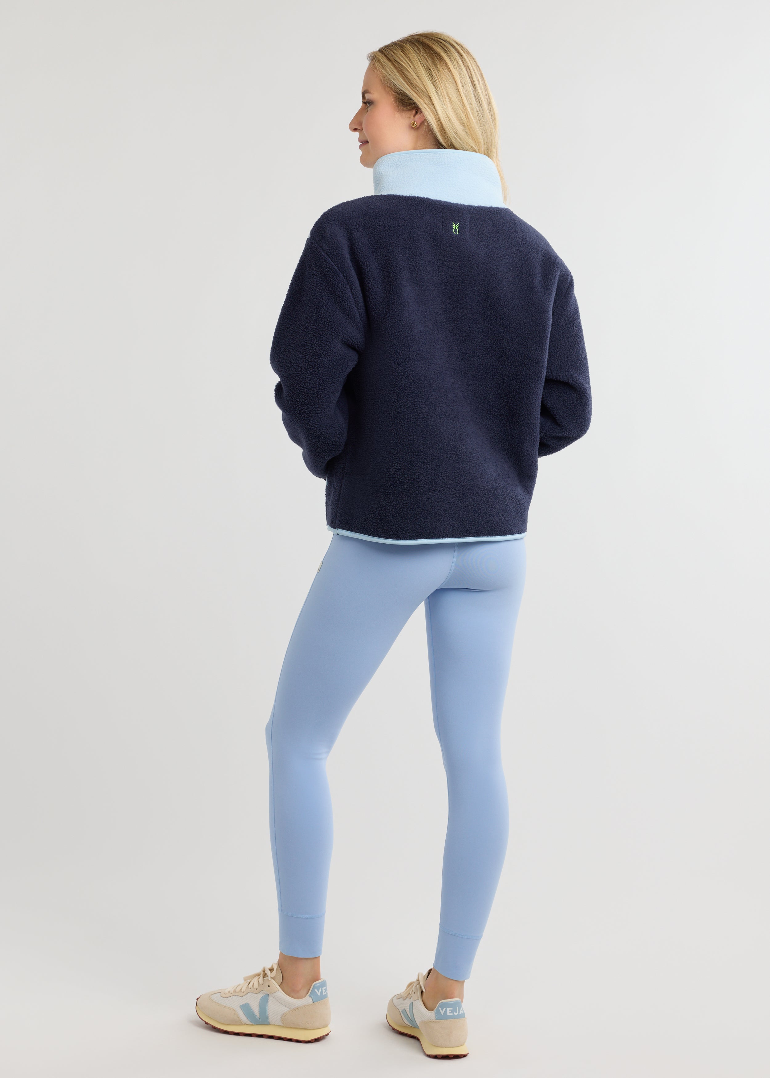 Finlay Pullover in Sherpa Fleece (Navy/Ice Blue) – Dudley Stephens