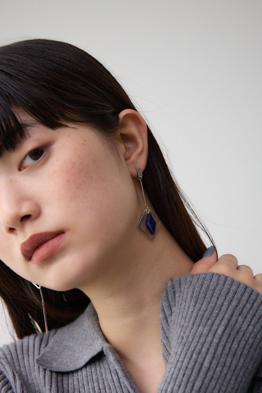 AZUL BY MOUSSY | アクリル×メタルアシンメトリーピアス (ピアス