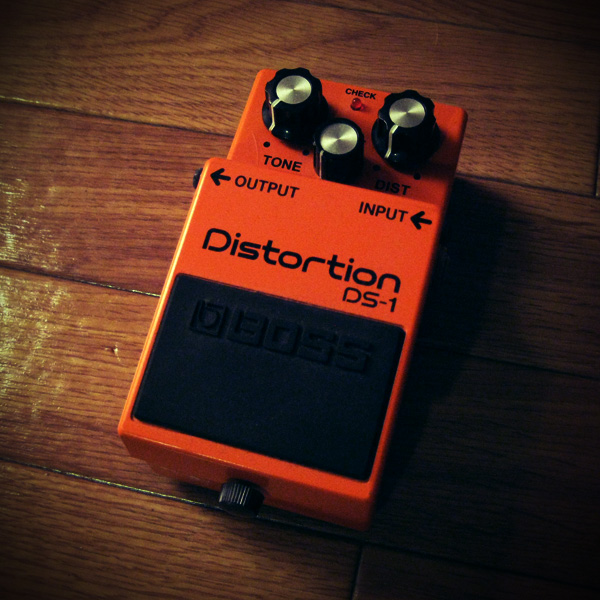 BOSS DS-1X」DS-1の名を継ぐディストーションペダルをレビュー | 魔法