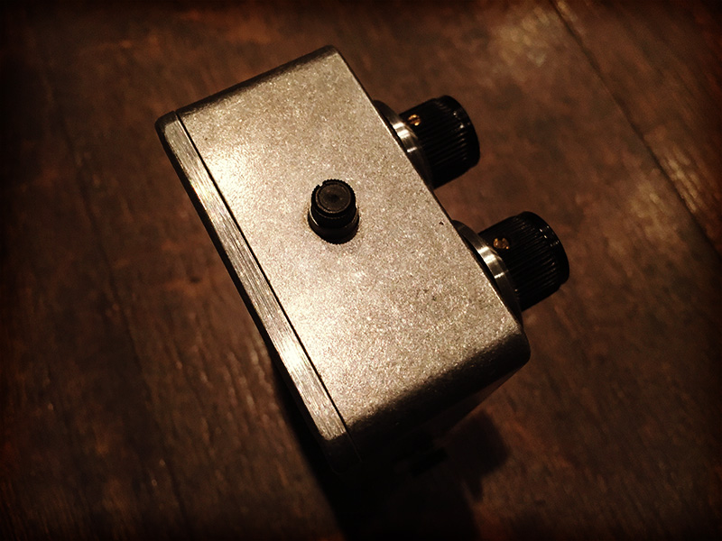 ペダル一つで多彩な歪み「Tone Inverse Fuzz Smile」レビュー！ | 魔法