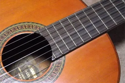 なつかし楽器道場'67年 アコースティックギター「YAMAHA G-120A」- e