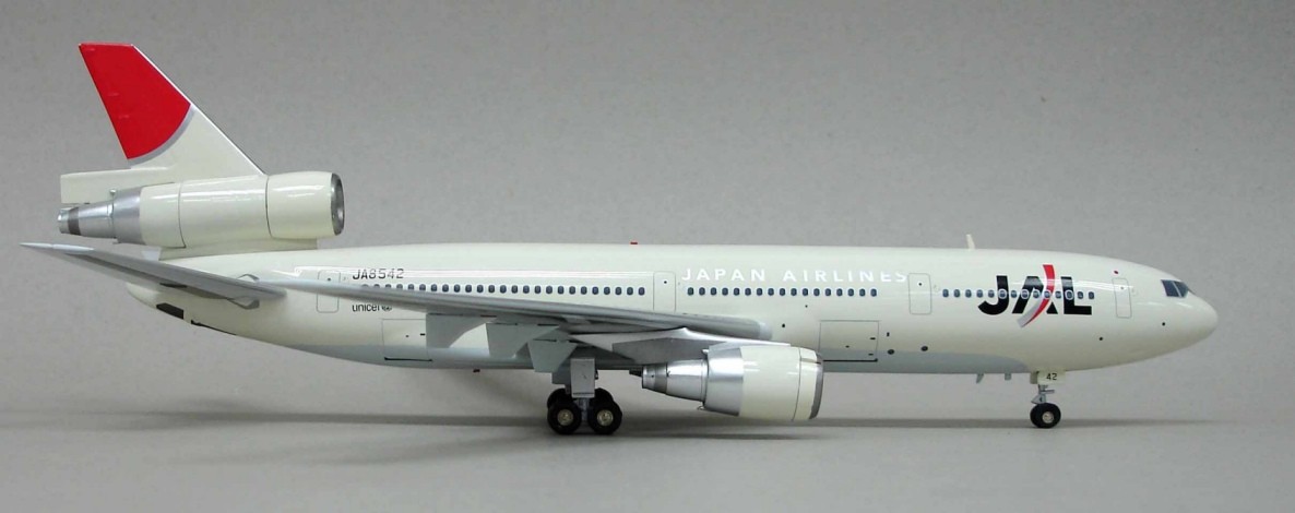 JAL Japan Airlines DC-10-40 JA8542 Last Livery 1:200 Scale ezToys