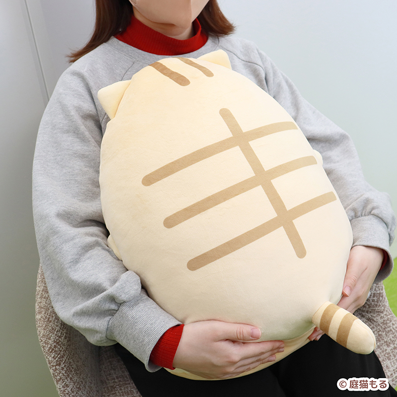 SNSで大人気！「にわねこ」がおおもりサイズのましゅもっちになって