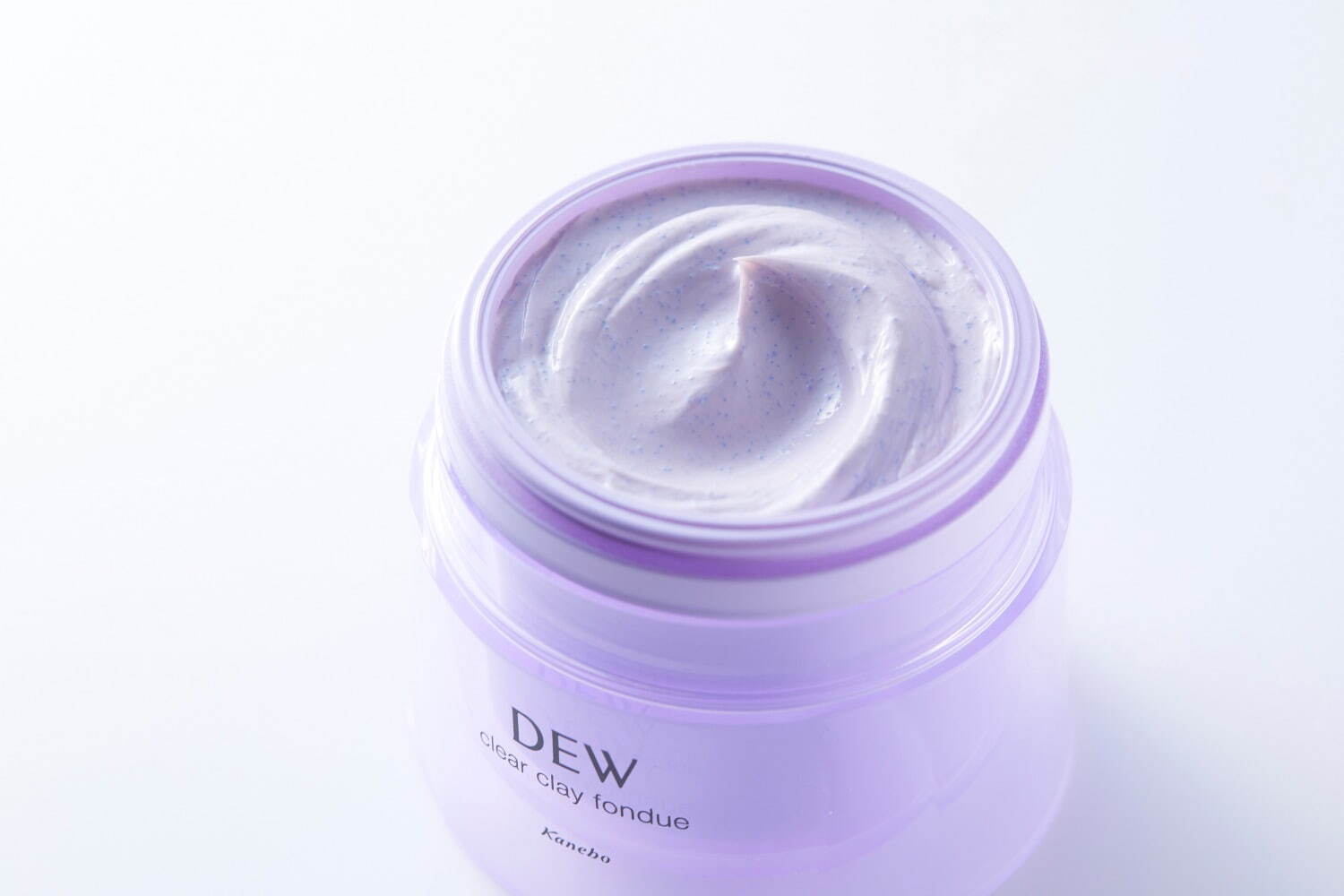 DEW21年夏コスメ“泥とろ”クレイマスク洗顔、スクラブ入りでつるんと
