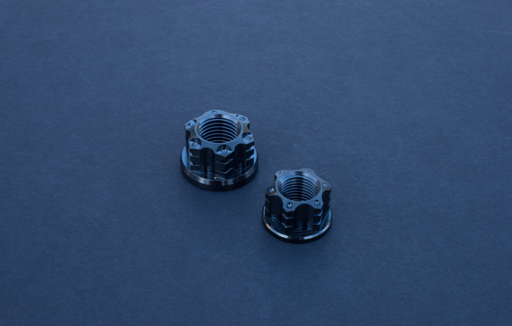 Rear Axle Nuts R/RX, S2, ZX – Flow Carbon