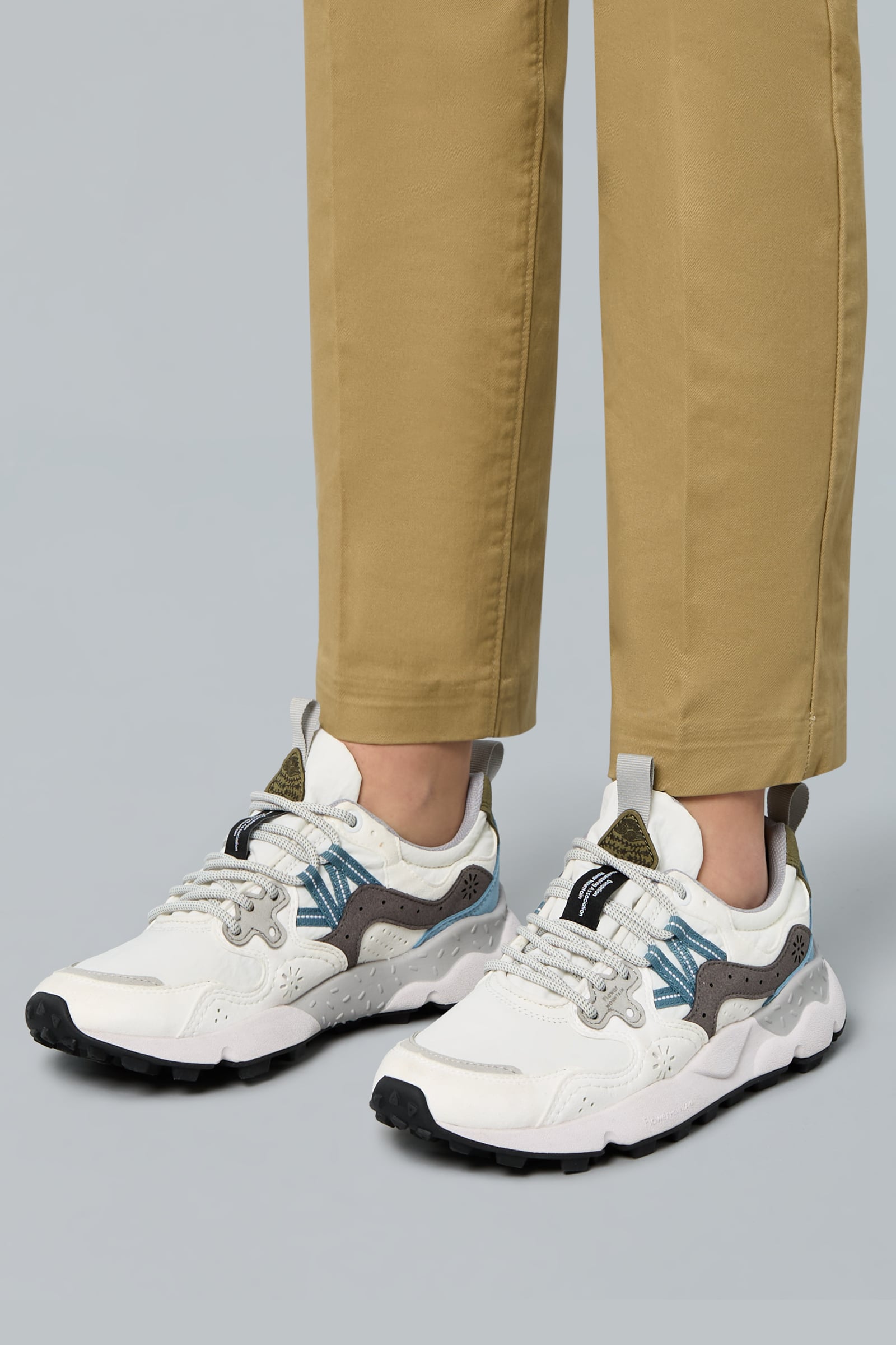 Shop Flower Mountain YAMANO 3 UNI KAISO Sneakers in White-Grey