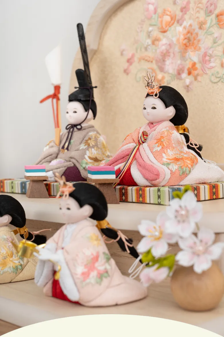雛人形 コンパクトでかわいい赤ちゃん顔 | 全20種類のお顔の中から