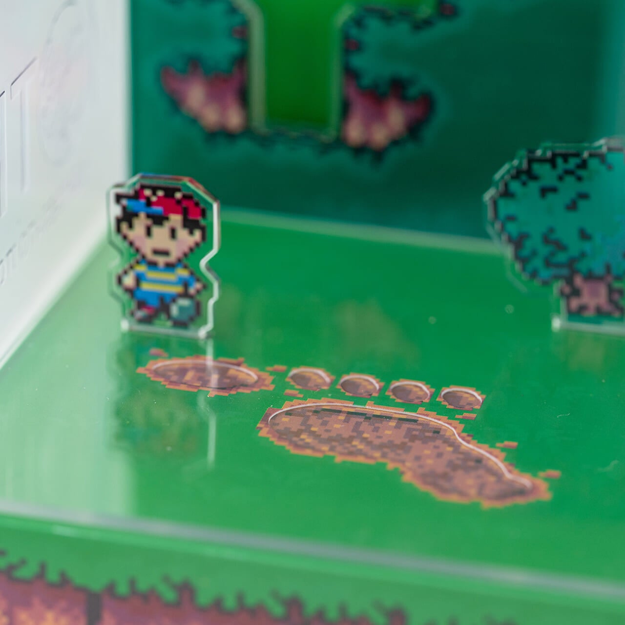 エイトキューブス 『MOTHER2』の8つのパワースポットがインテリアに