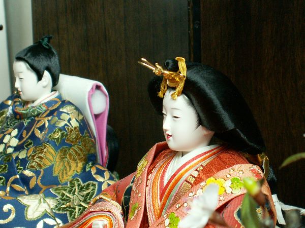 激安特価在庫処分】見飽きない昔ながらのひな人形親王飾りが安い