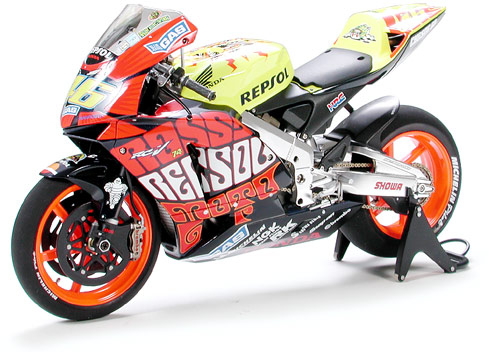 レプソル ホンダ RC211V`03バレンシア (プラモデル) - ホビーサーチ