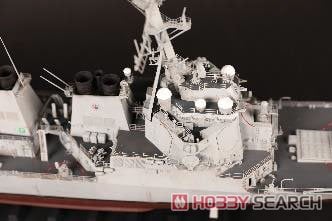 アーレイ・バーク級ミサイル駆逐艦 USS カーティス・ウィルバー DDG-54