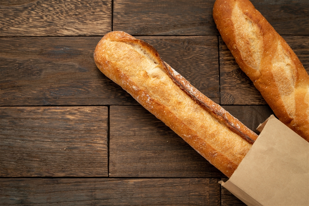 バゲットとフランスパンの違いとは？それぞれの特徴や味わいなどを解説