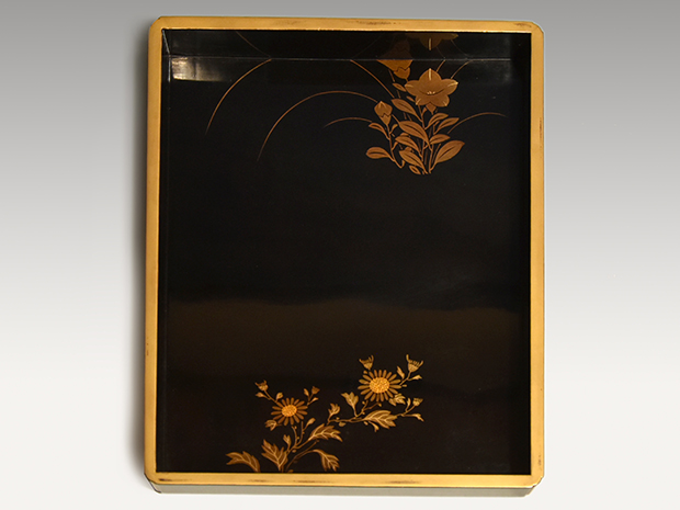 秋草蒔絵鼓箱 豪華彫金、銀金具付 明治から大正頃 | 古美術ささき