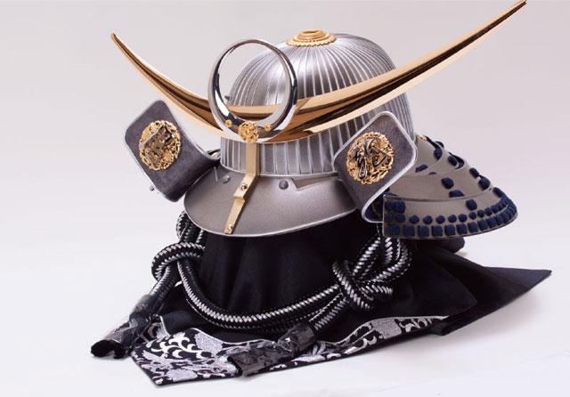 戦国武将着用兜収納飾り 上杉謙信公 商品番号 No8131B | 五月