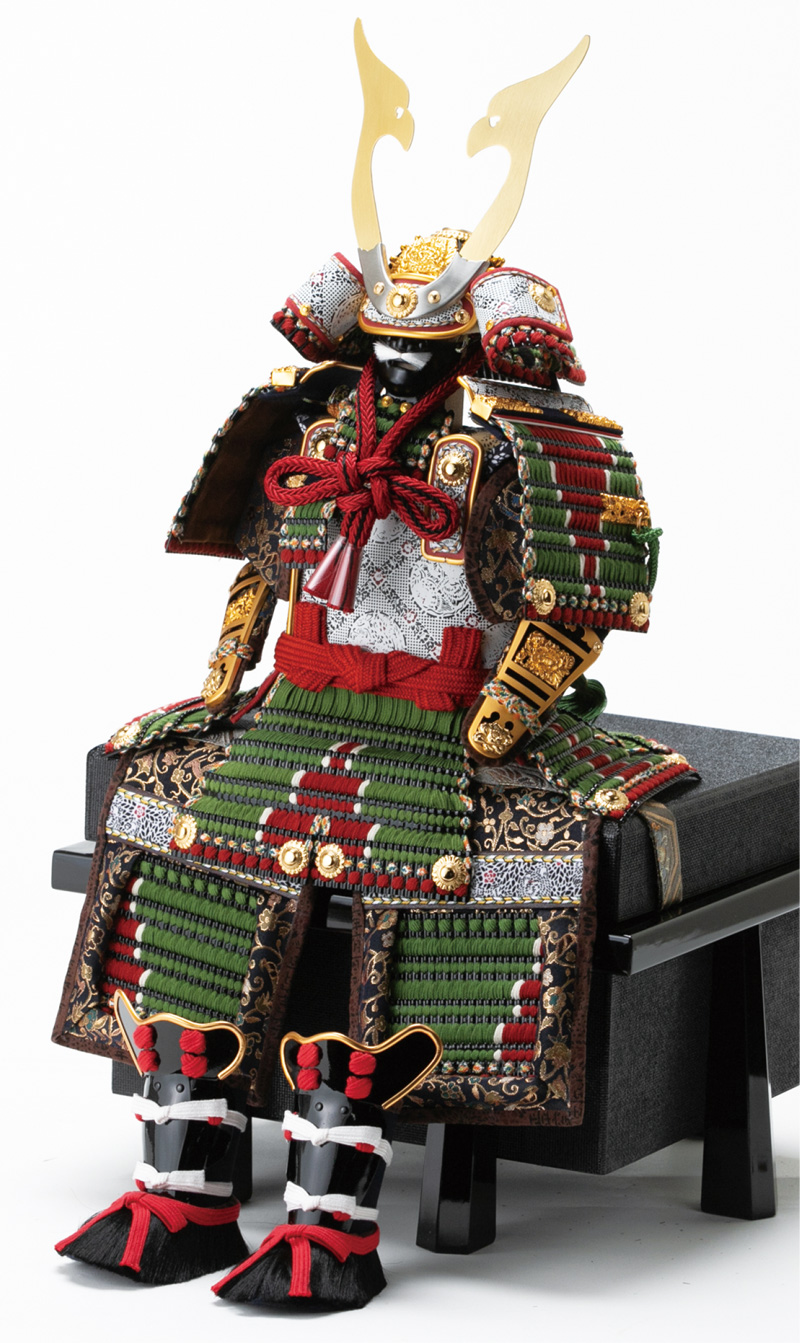3214黒小札萌葱糸逆沢瀉威鎧 5号 | 戦国武将鎧兜 | 小木人形オンライン