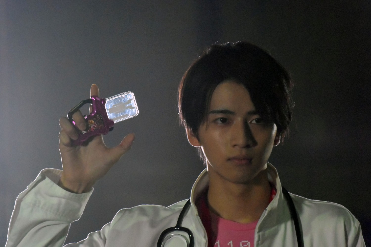 宝生永夢(ZI-O) | 仮面ライダー図鑑 | 東映