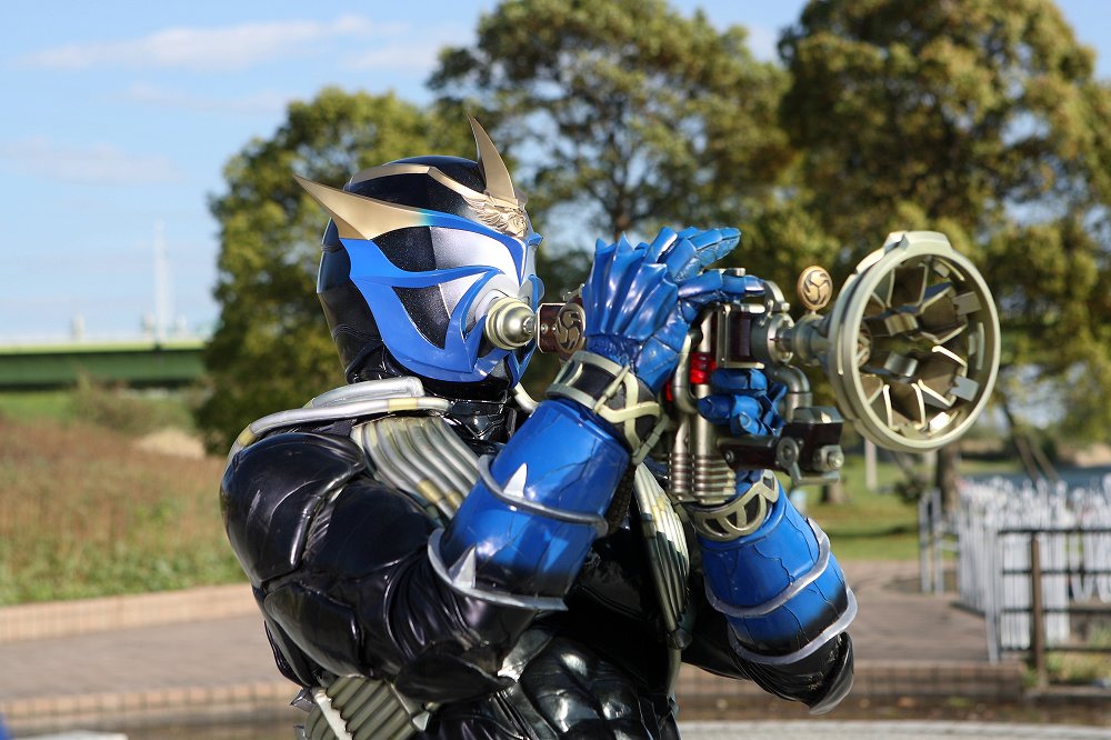 仮面ライダー威吹鬼(DCD) | 仮面ライダー図鑑 | 東映
