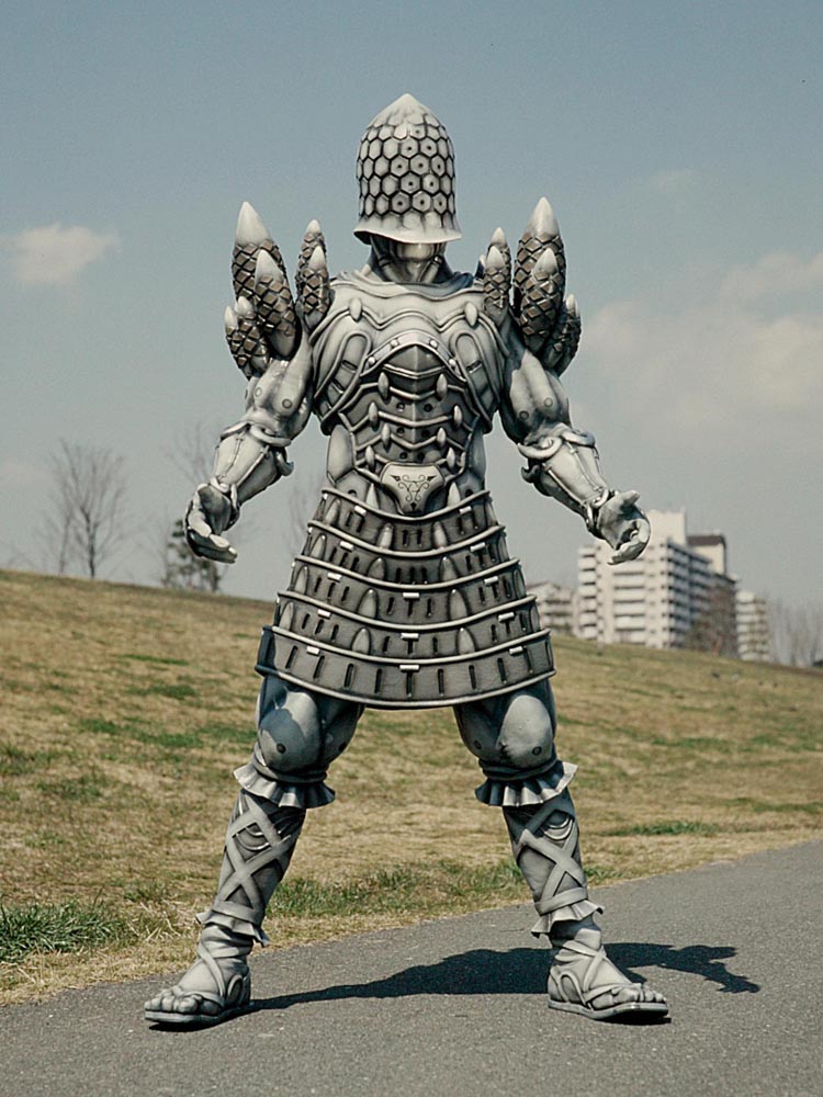 エキセタムオルフェノク | 仮面ライダー図鑑 | 東映
