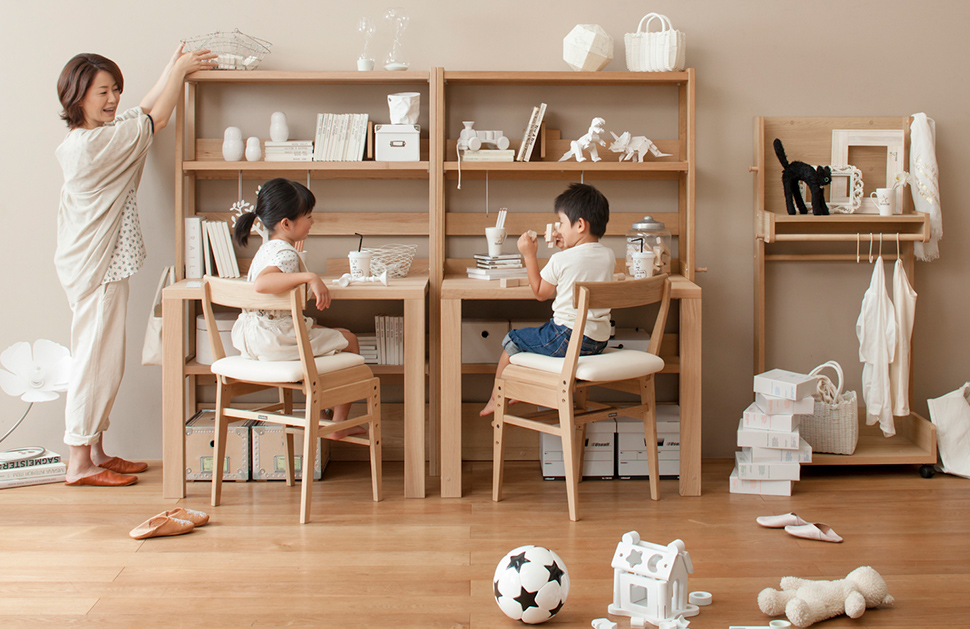 学習机・勉強机ならカリモク家具｜兄弟提案｜国産家具メーカーの