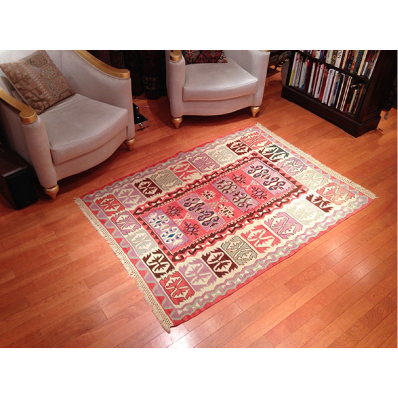 Kayseri Kilim 青山キリムハウス ペルシャ絨毯 トルコ絨毯・キリム専門店