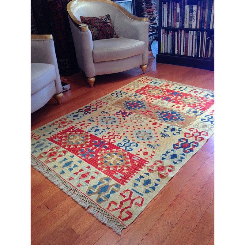 Kayseri Kilim 青山キリムハウス ペルシャ絨毯 トルコ絨毯・キリム専門店