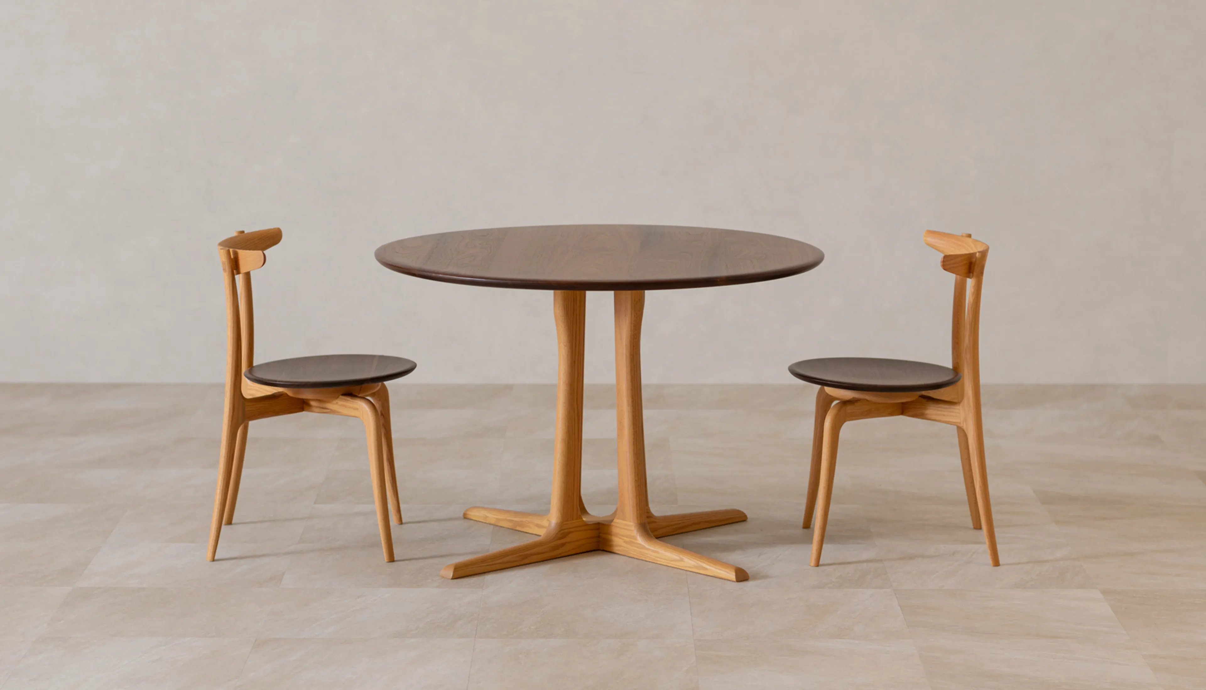 05_24_or-02_table_main_01.webp