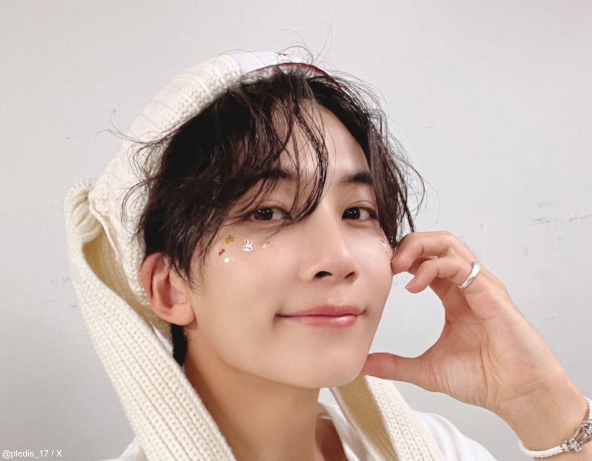 SEVENTEEN ジョンハン、大型ポスターが渋谷と梅田に登場！ ポール