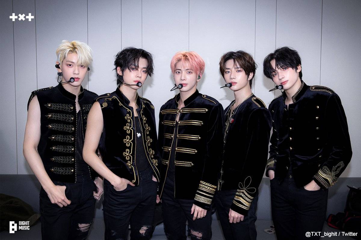 TOMORROW X TOGETHER、新バージョン「0X1=LOVESONG (I Know I Love You