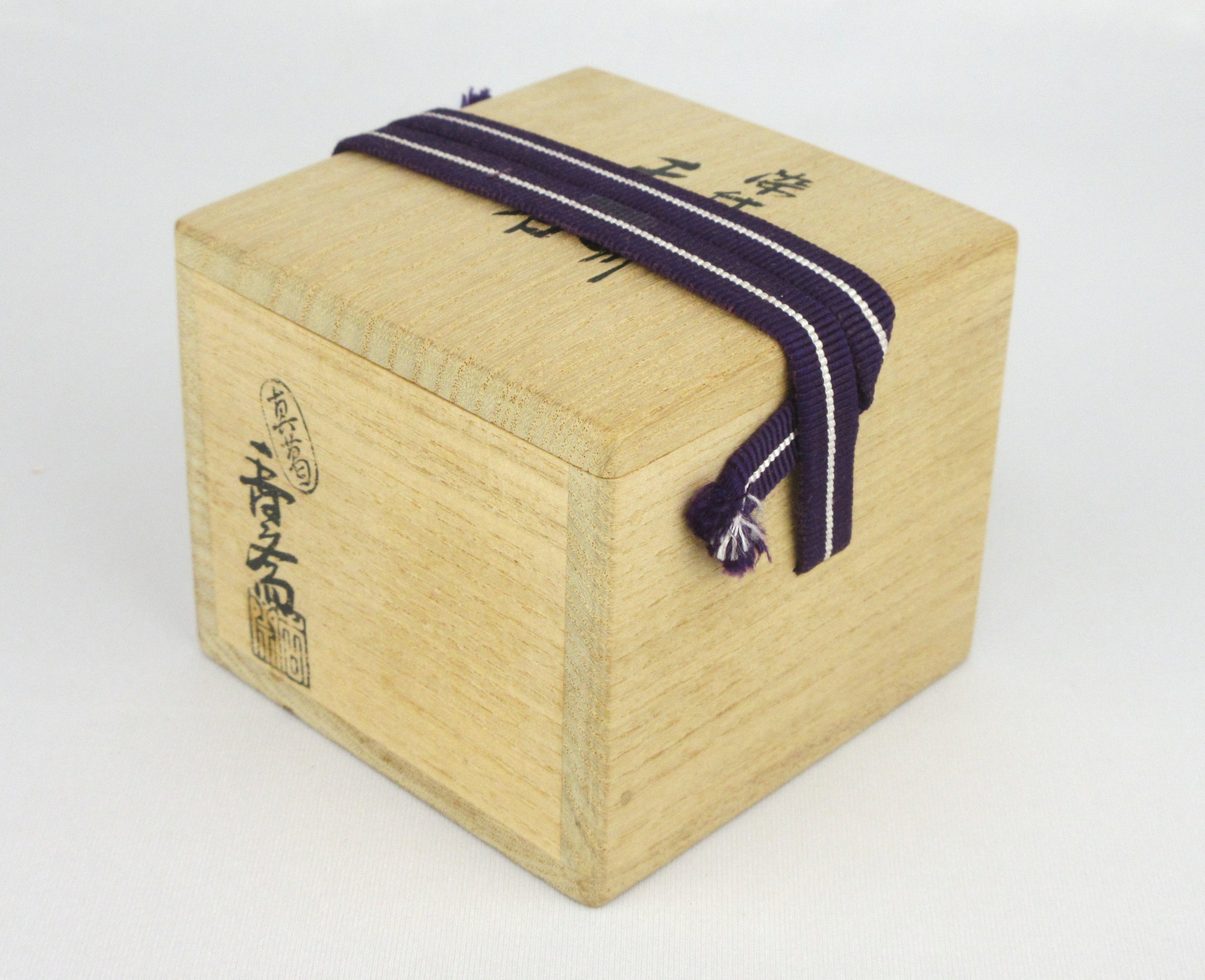 栗山園オンライン通販部 / 【出物】 染付角田川香合 宮川（真葛）香斎