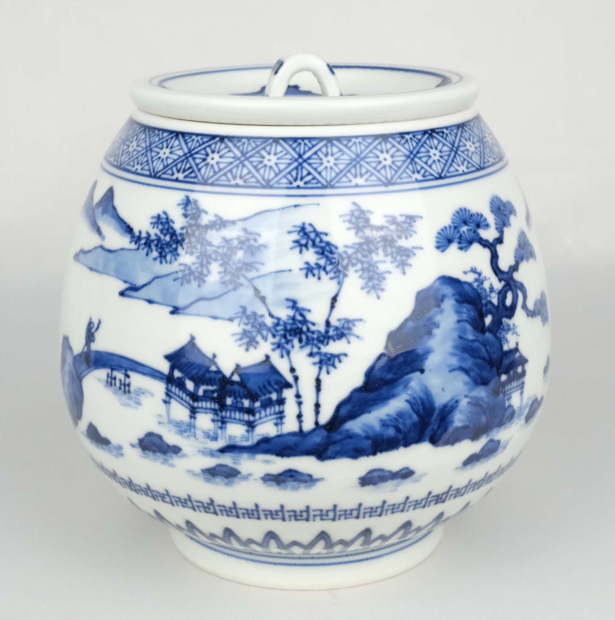 栗山園オンライン通販部 / 【出物】 染付山水絵芋頭水指 4代三浦竹泉