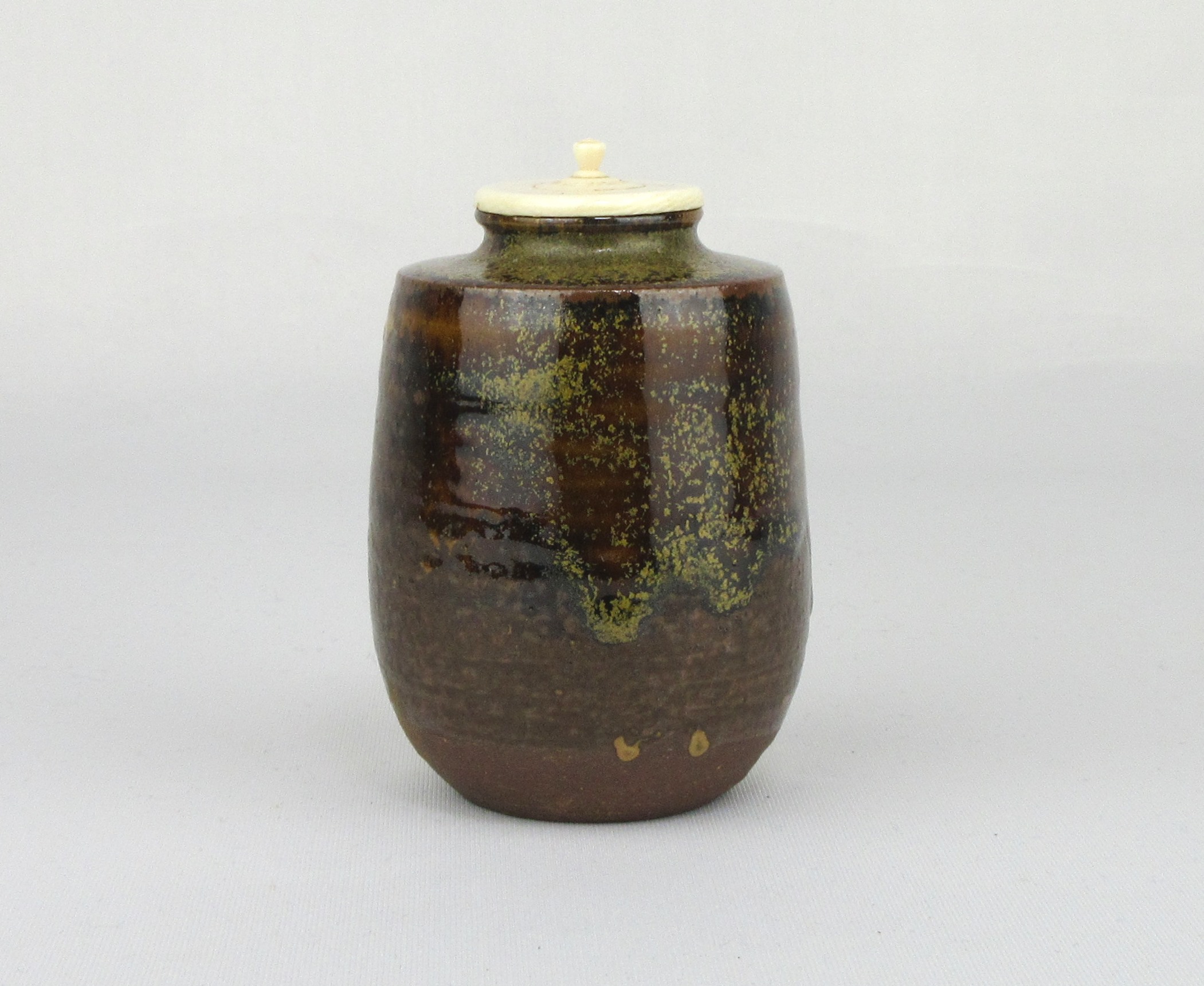 U-ti00041-3.jpg