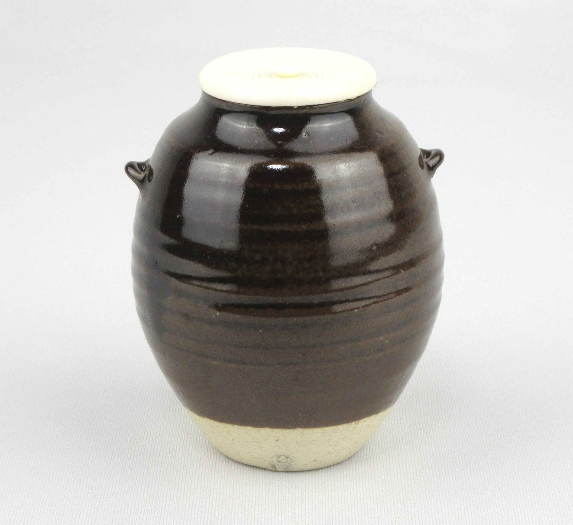 U-ti00448-02.jpg