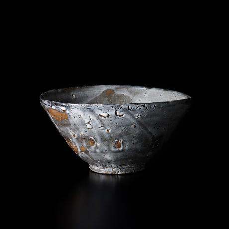 図17 (No.23) 唐津皮鯨茶碗 / Chawan, Karatsu-kawakujira | しぶや