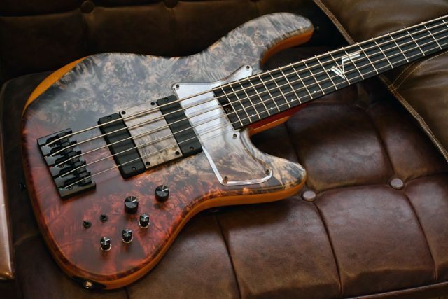 Altero Custom Guitars(アルテロカスタムギターズ) | クロサワ楽器店