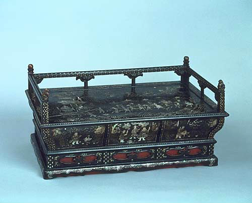 東アジアの螺鈿 ―山の漆と海の貝― | Kyoto National Museum