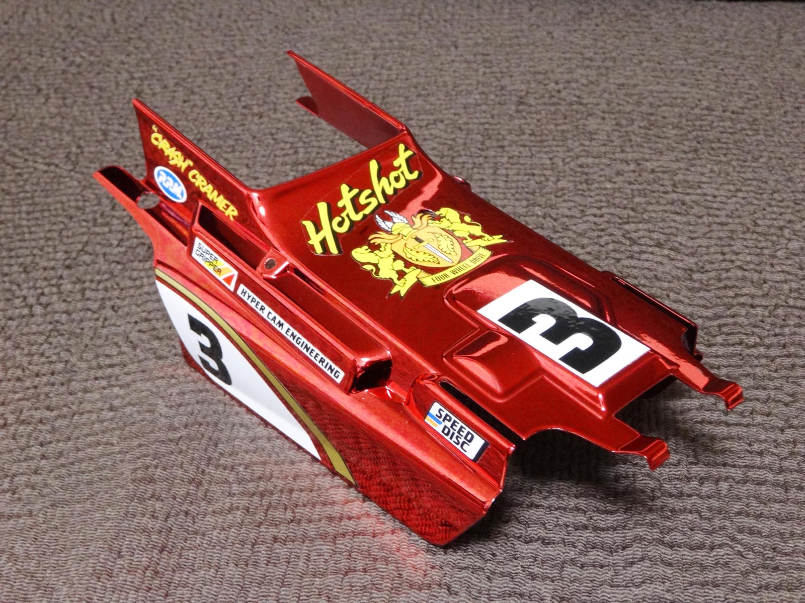 ホットショットのレッドメタリックとアバンテのブルーメタリックの