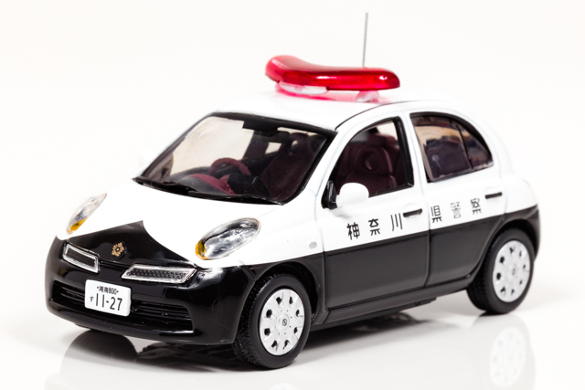 1/43 日産 マーチ e-4WD (K12) 2009 神奈川県警察所轄署警ら車両 株式