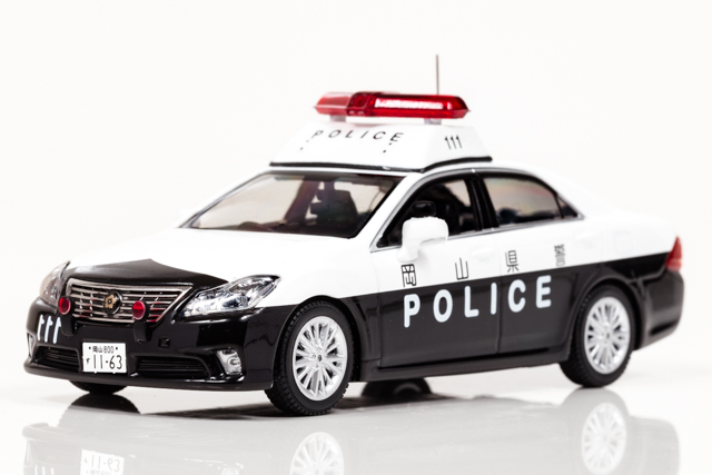 1/43 トヨタ クラウン (GRS200) 2011 岡山県警察生活安全部機動警ら隊